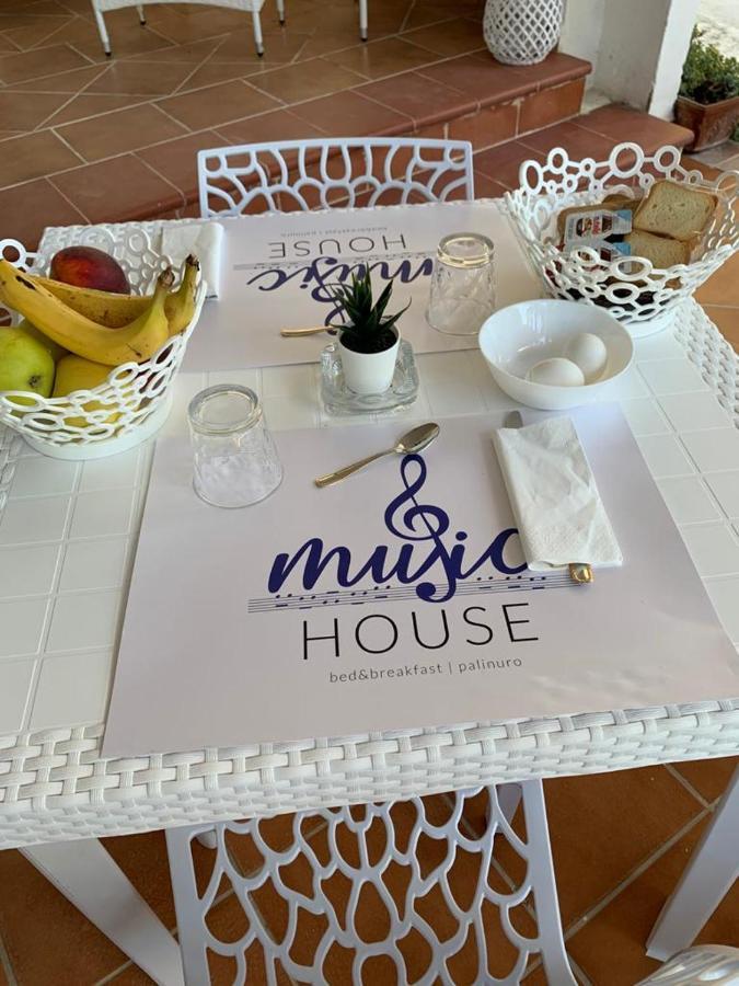 Music House Palinuro Bed & Breakfast Bagian luar foto