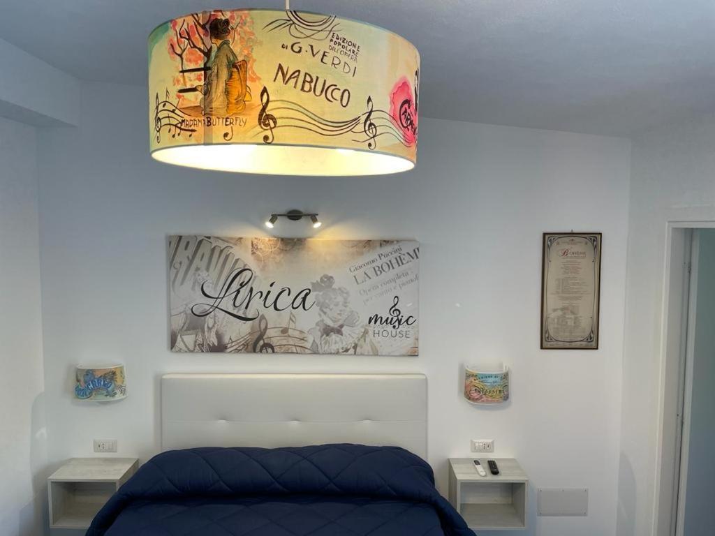Music House Palinuro Bed & Breakfast Bagian luar foto